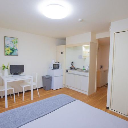 Charming Guesthouse In The Heart Of Okubo 丶steps To Metro And Convenient Travel! Eos11 Tokio Buitenkant foto